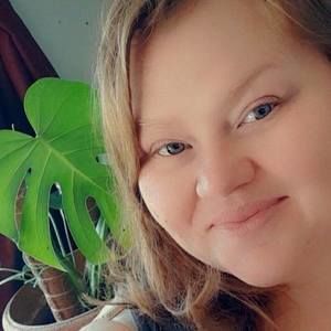 Meet your Posher, Candice